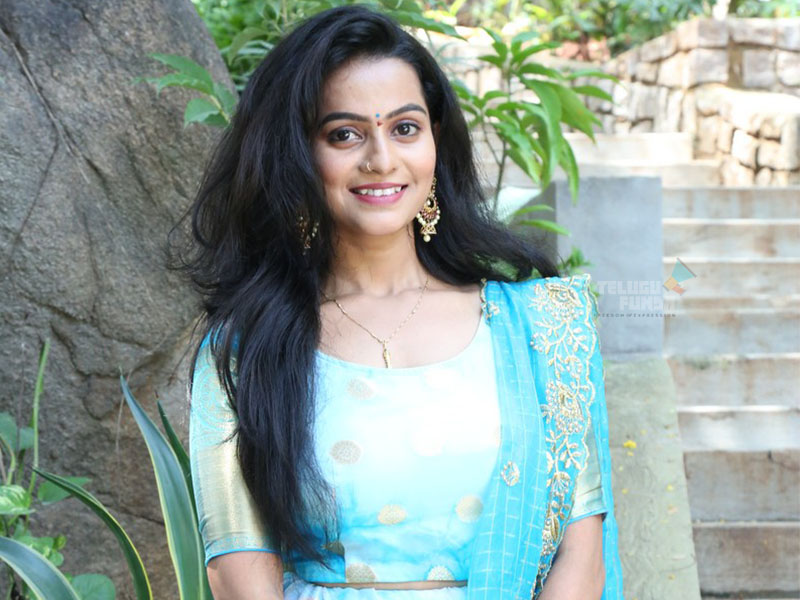 Actress Nikitha_9